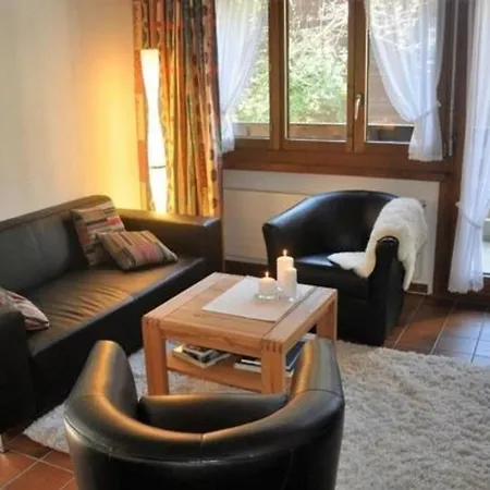 Heimelige 3,5 Zimmer Dachwohnung *