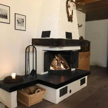 Heimelige 3,5 Zimmer Dachwohnung * Zermatt