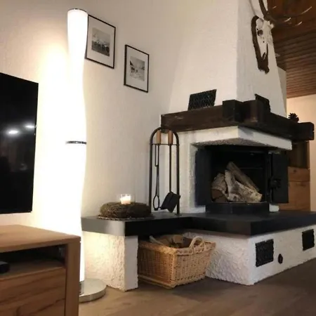 Daire Heimelige 3,5 Zimmer Dachwohnung Zermatt